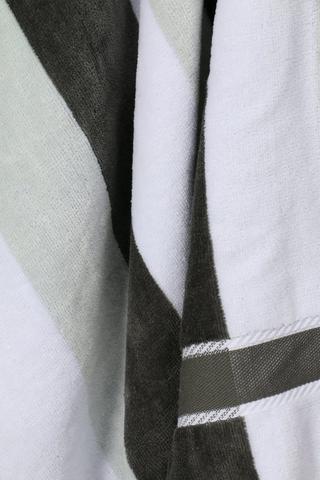 Kensington Stripe Border Towel