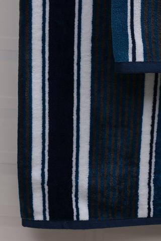 Kingsley Stripe Border Towel