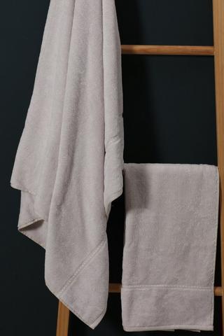 Dobby Stripe Border Towel