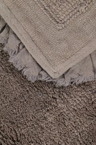 Textured Frill Bath Mat