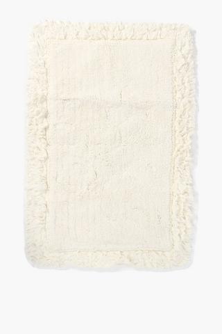 Textured Frill Bath Mat