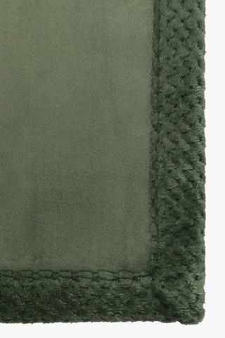 Memory Foam Waffle Border Bath Mat Large