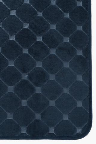 2 Piece Embossed Foam Bath Mat Set