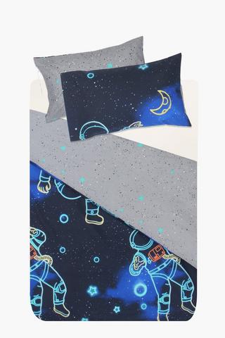Polycotton Astronaut Glow In The Dark Reversible Duvet Cover Set