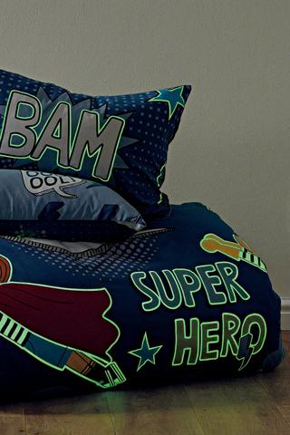 Polycotton Superhero Glow In The Dark Reversible Duvet Cover Set