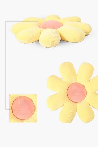 Daisy Novelty Scatter Cushion