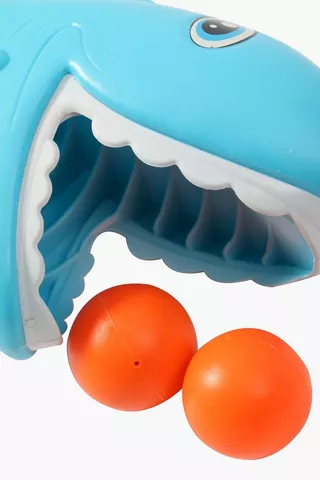 Shark Shoot Ball Set