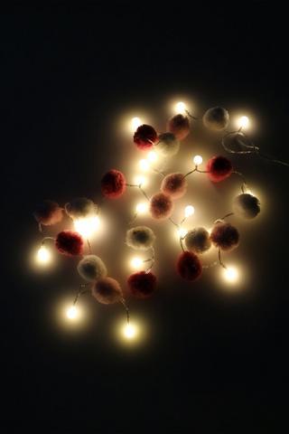Pom Pom String Lights