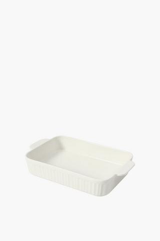 Ribbed Porcelain Roaster 30cm
