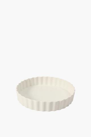Ribbed Porcelain Pie Dish