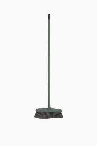 Amelia Plastic Broom