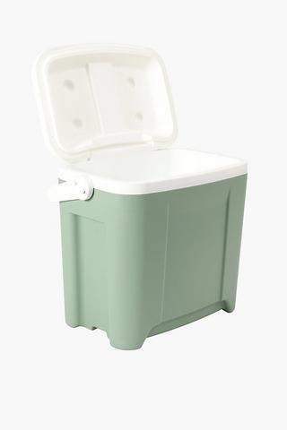 Plastic Cooler Box 26l