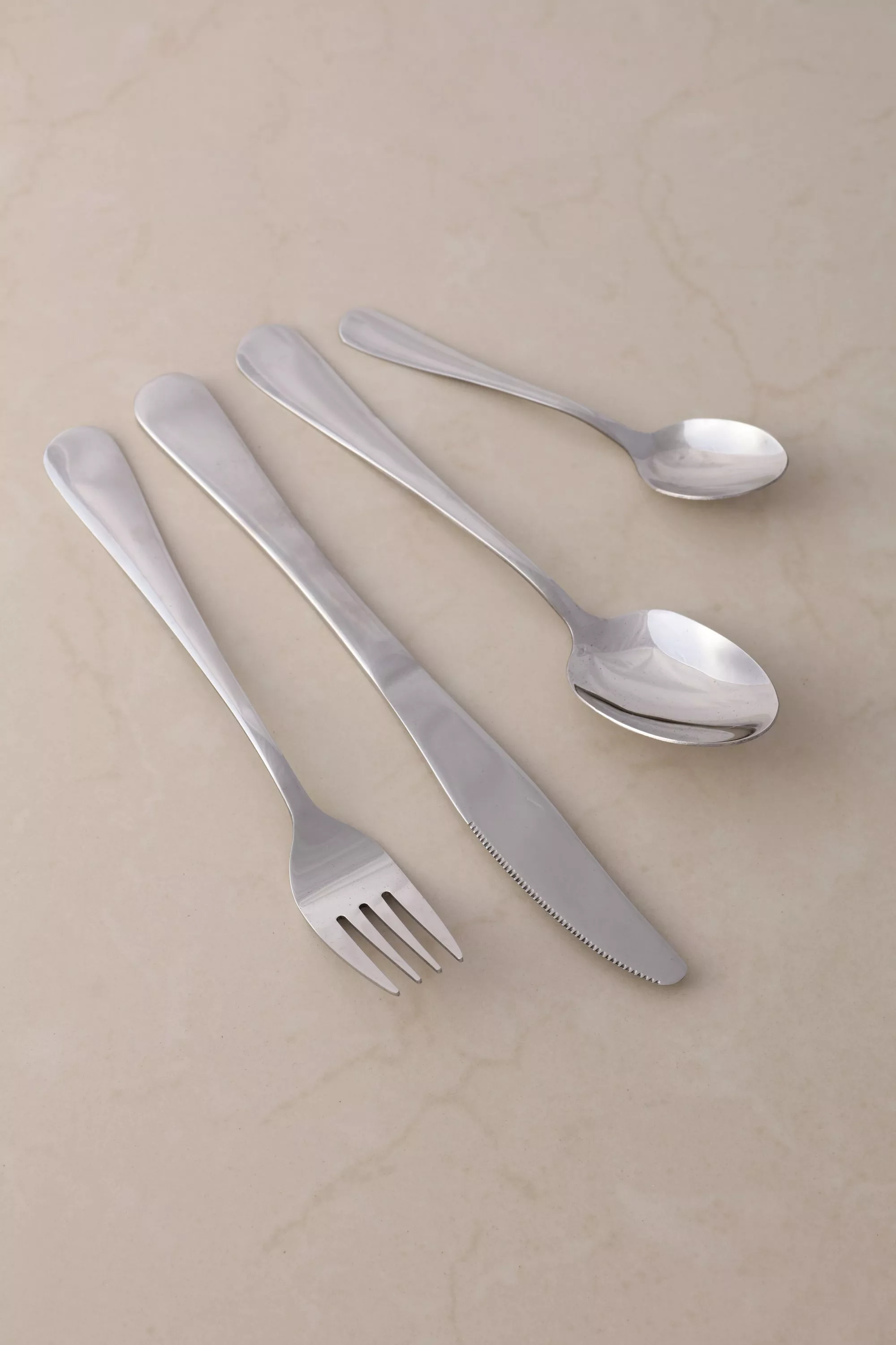 24 Piece Stainless Steel Cutlery Set | Mr Price Home