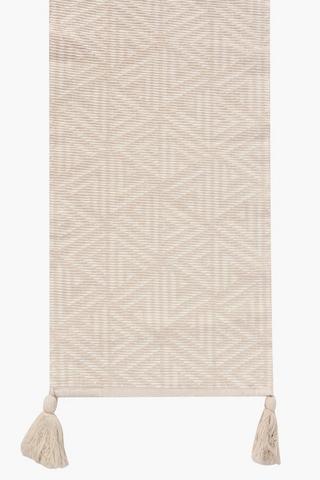New York Tassel Table Runner