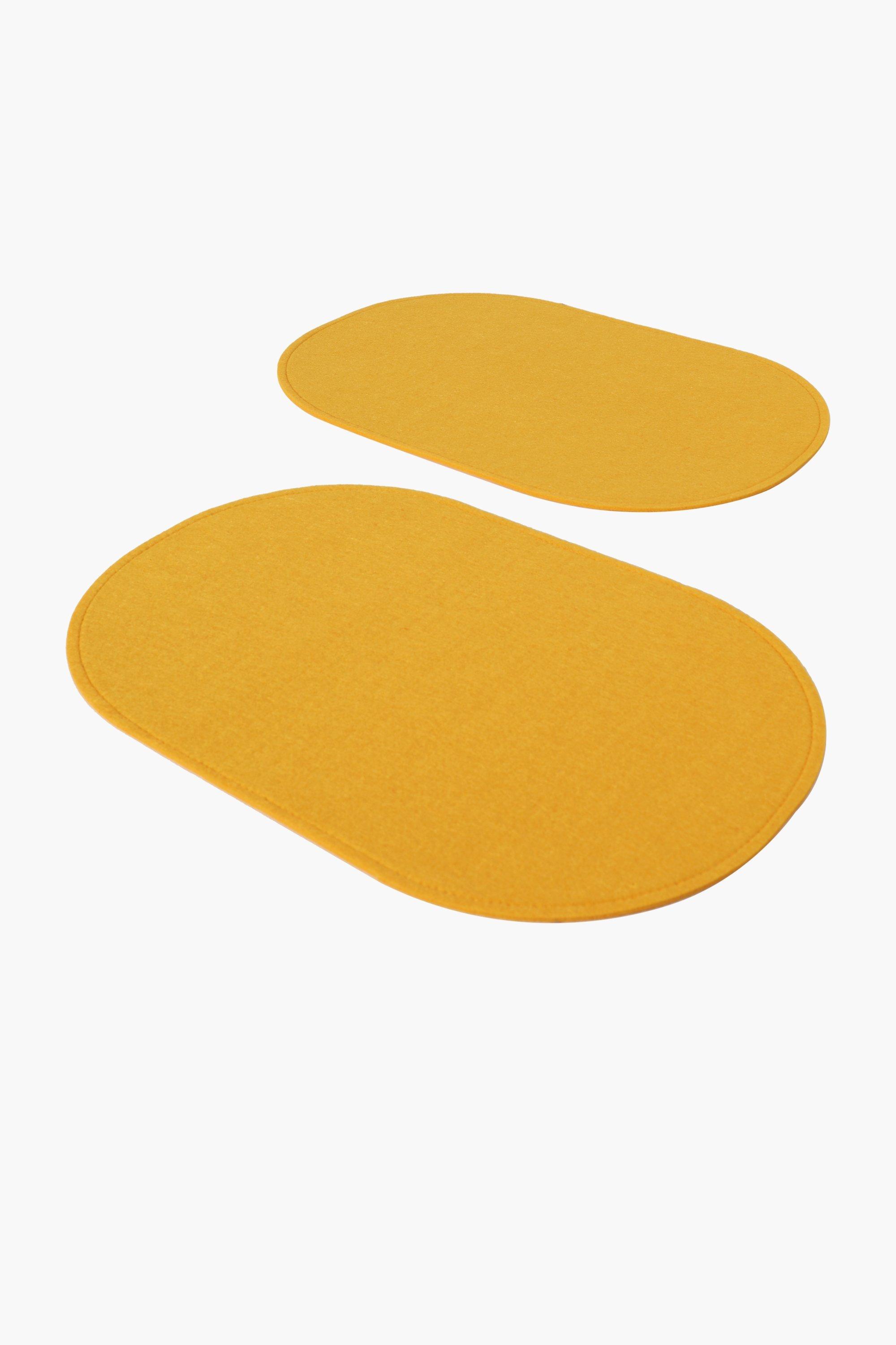 2 Pack Oval Felt Placemats
