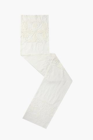 Floral Damask Table Runner
