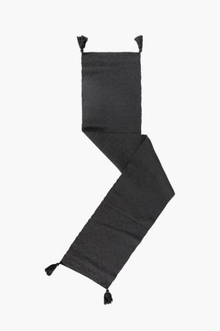 New York Tassel Table Runner