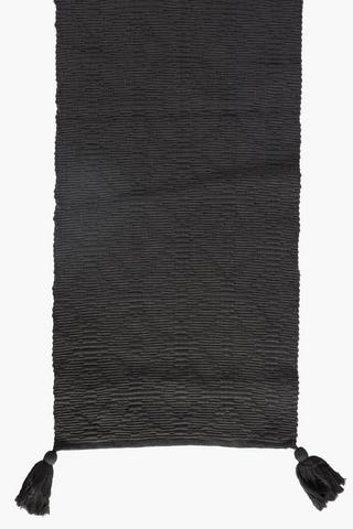 New York Tassel Table Runner