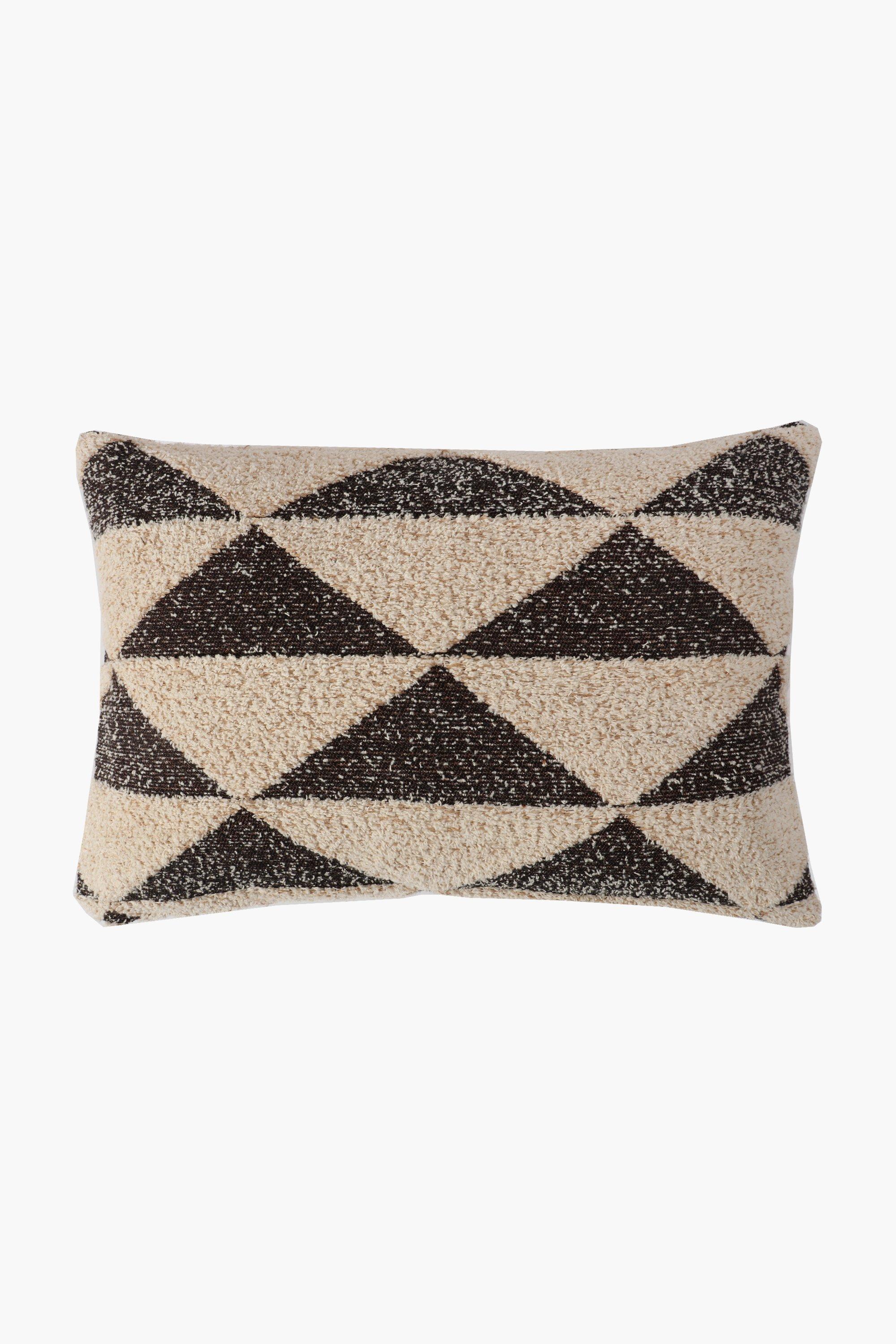 Cream Textured Edge Scatter Cushion 40x60cm