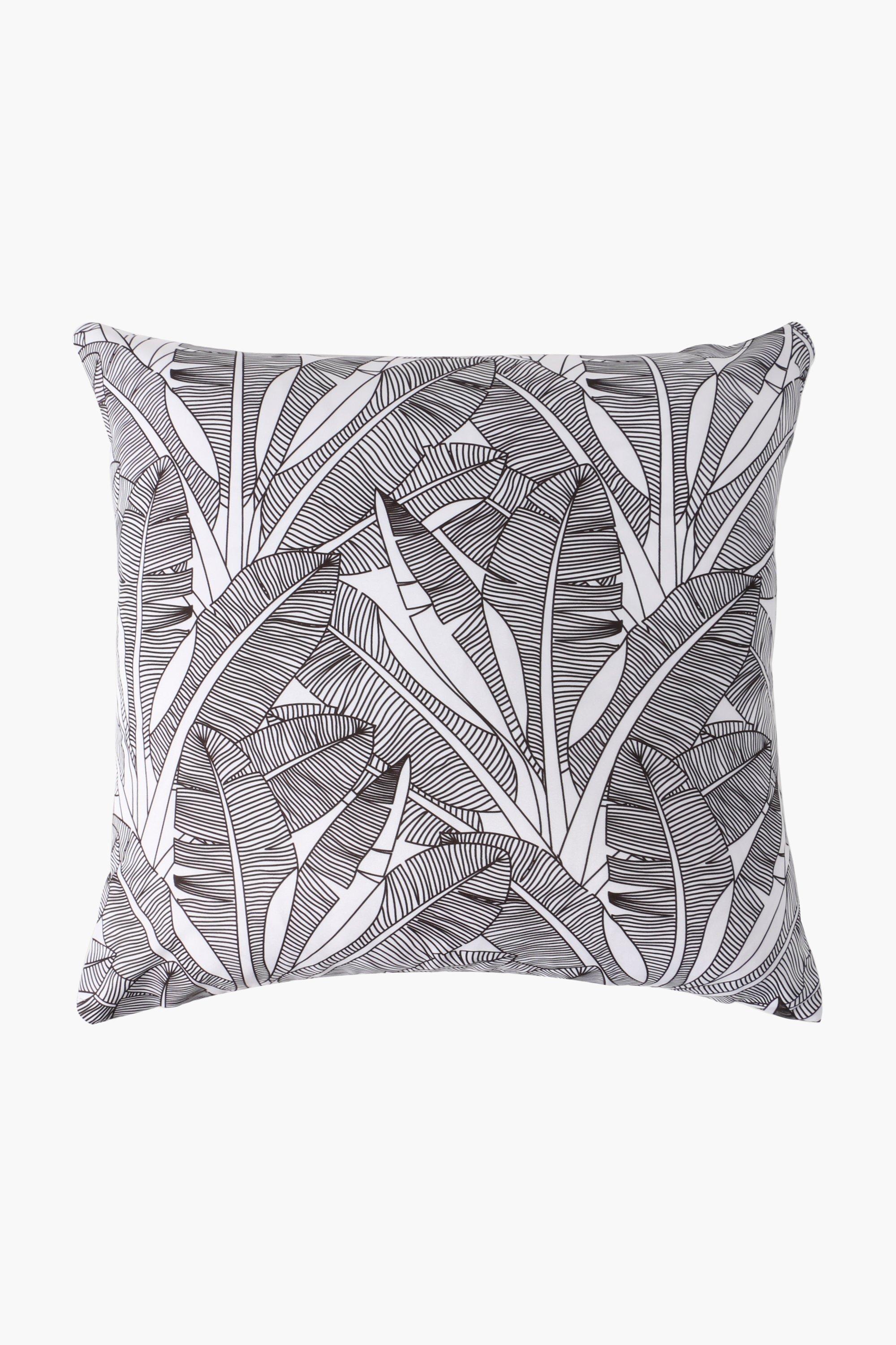 Waterproof Outdoor Leaf Scatter Cushion 50x50cm