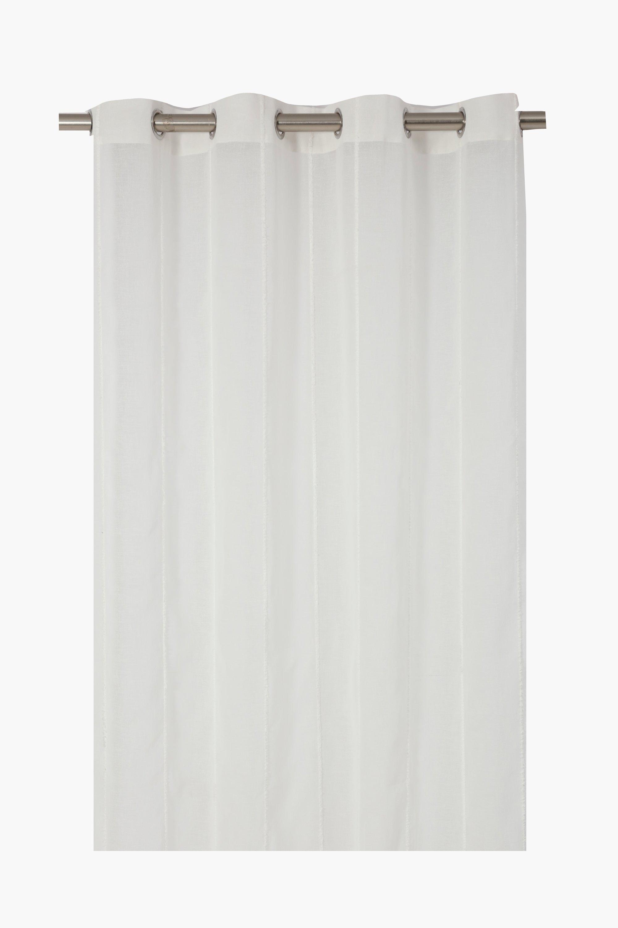 Tufted Sheer Eyelet Curtain 140x225cm