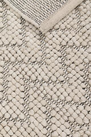 Jacquard Zig Zag Rug 160x240cm