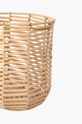 Woven Plastic Basket Planter Medium