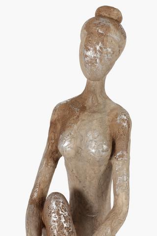 Resin Seated Lady Statue Large