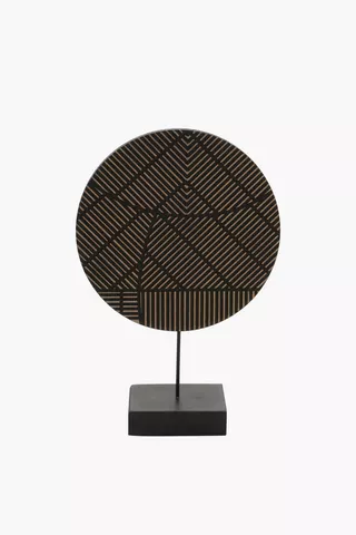 Etched Wooden Disc On Plinth, 21x31cm