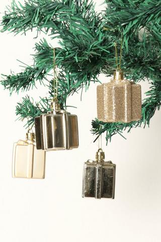 4 Pack Gift Box Hanging Decor