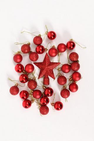 25 Pack Metallic Hanging Baubles