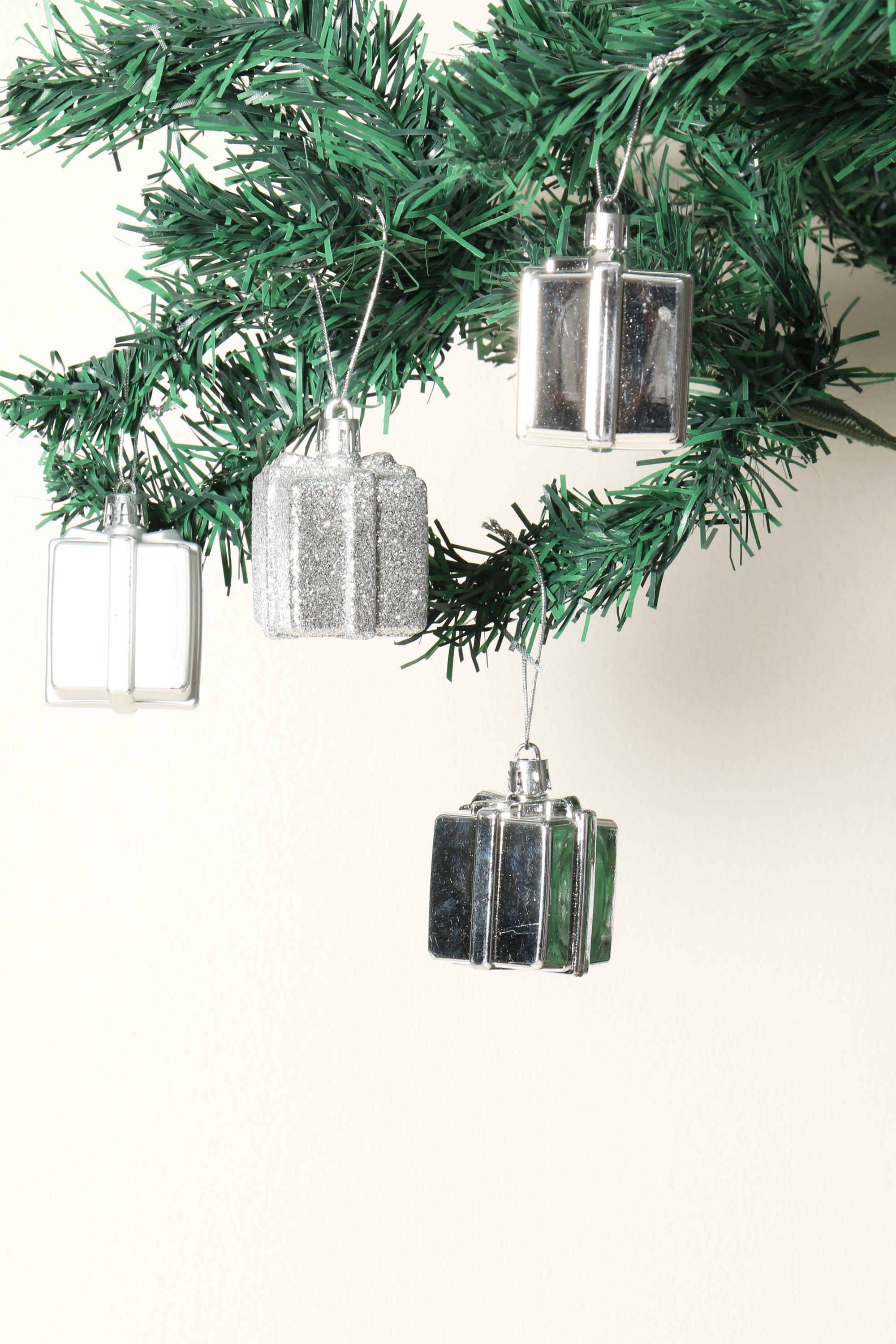 4 Pack Gift Box Hanging Decor