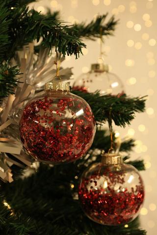 6 Pack Glitter Baubles