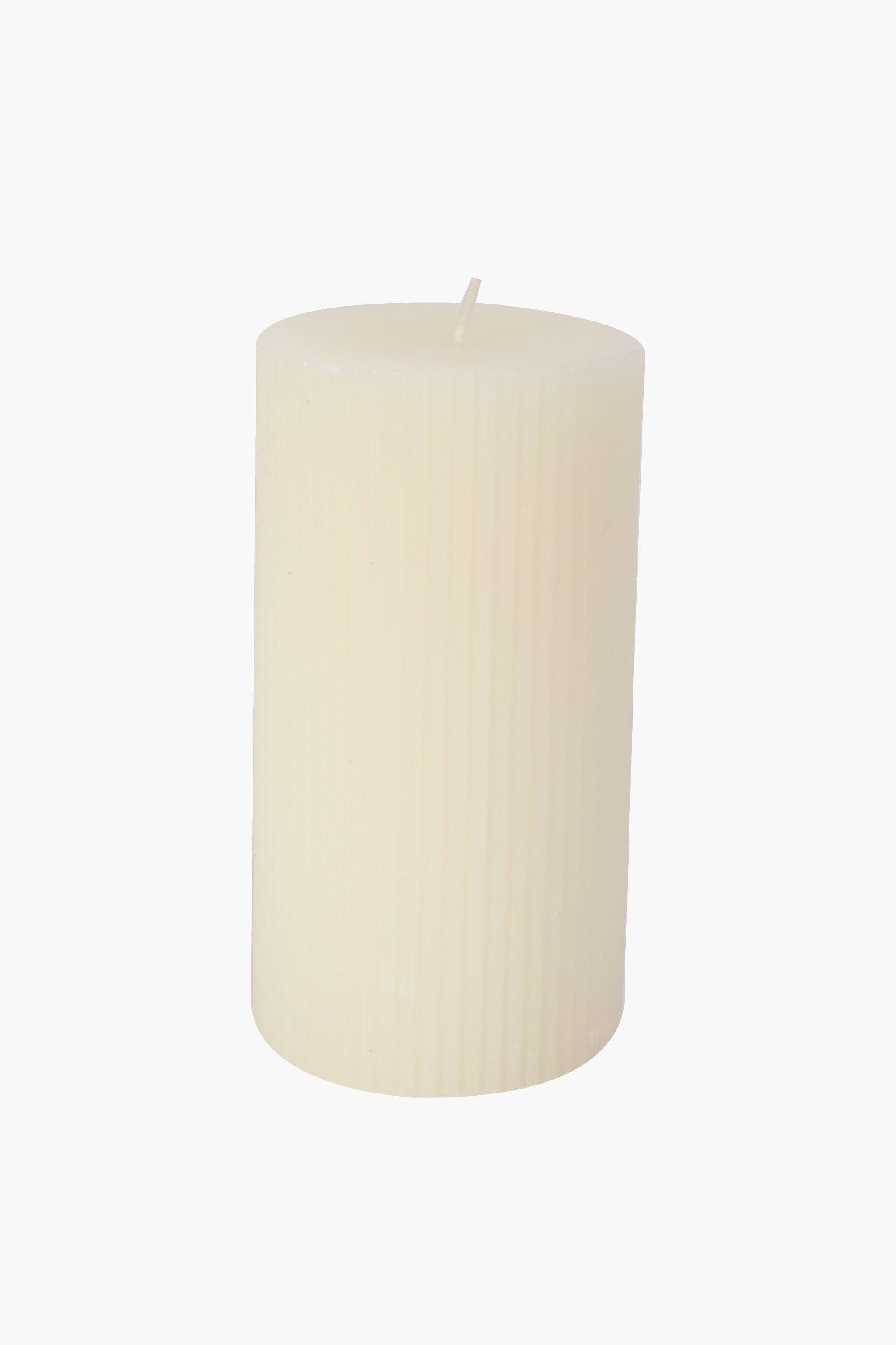 Fragranced Ripple Candle, 7x14cm
