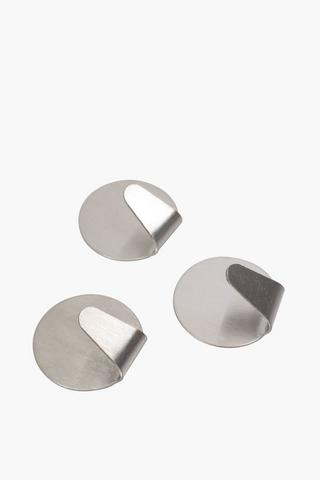 3 Wall Hooks