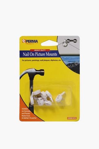 7 Wall Hooks With Nails