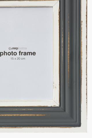 Two Tone Distressed Frame, 15x20cm