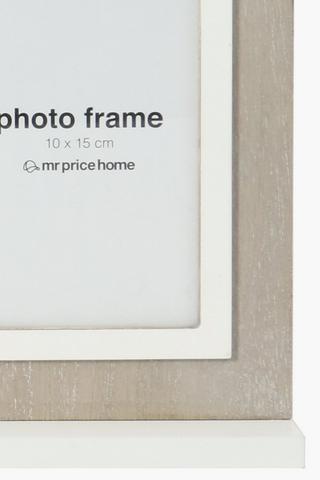 Wooden Home Multi-frame