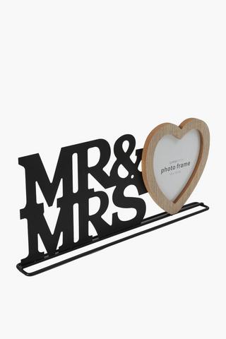 Mr + Mrs Heart Frame