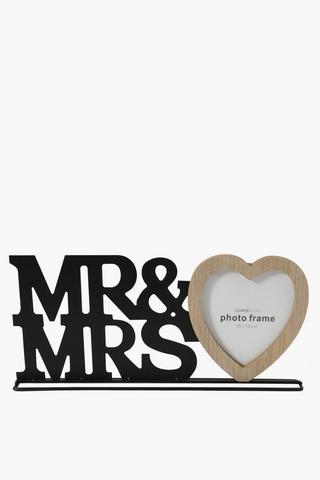 Mr + Mrs Heart Frame