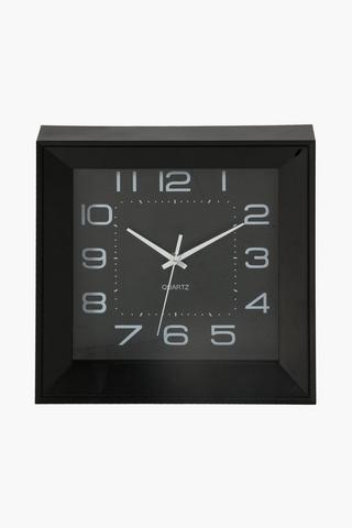 Urban Plastic Clock