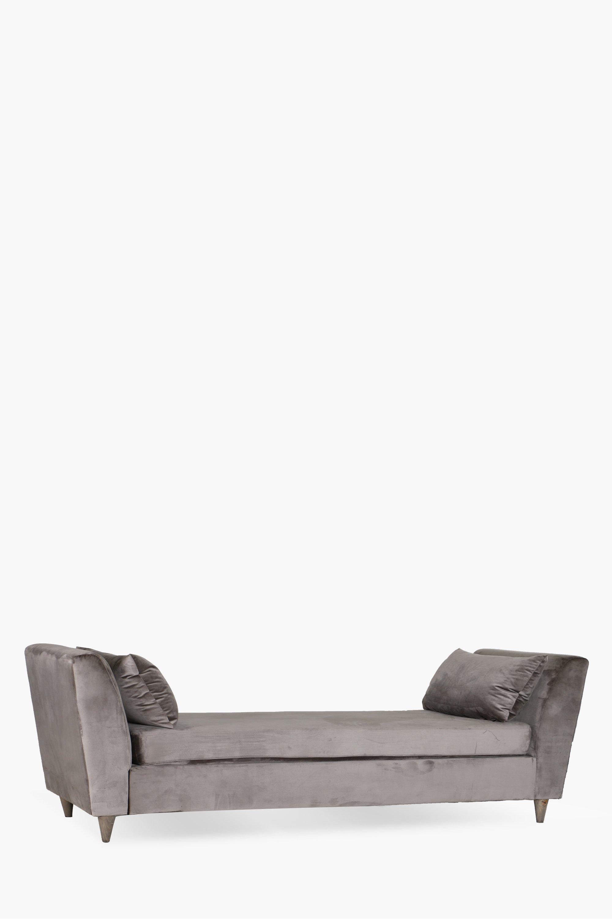 Mr price sleeper outlet couch