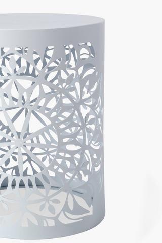 Colab Nindya Bucktowar Metal Cut Out Side Table