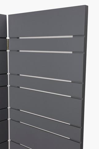 Slatted Screen
