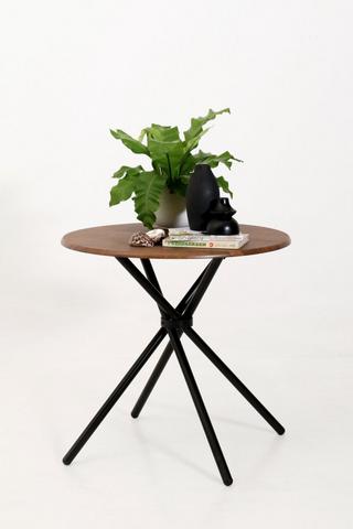 Student Rincon Round Dining Table