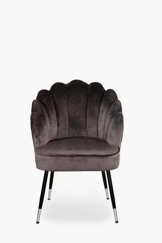 Scallop Velvet Dining Chair