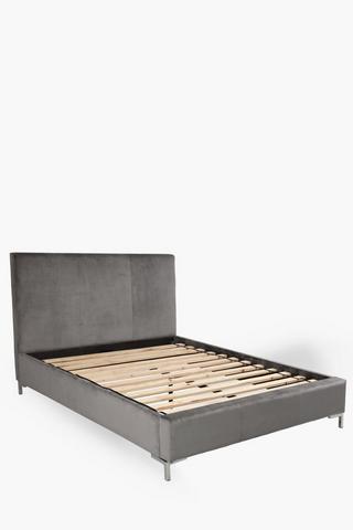 Isabella Queen Velvet Bed