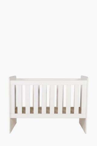 Baby court bed outlet price