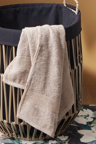 EVERYDAY GUEST TOWEL