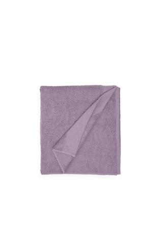 SOFT AND FLUFFY HAND TOWEL